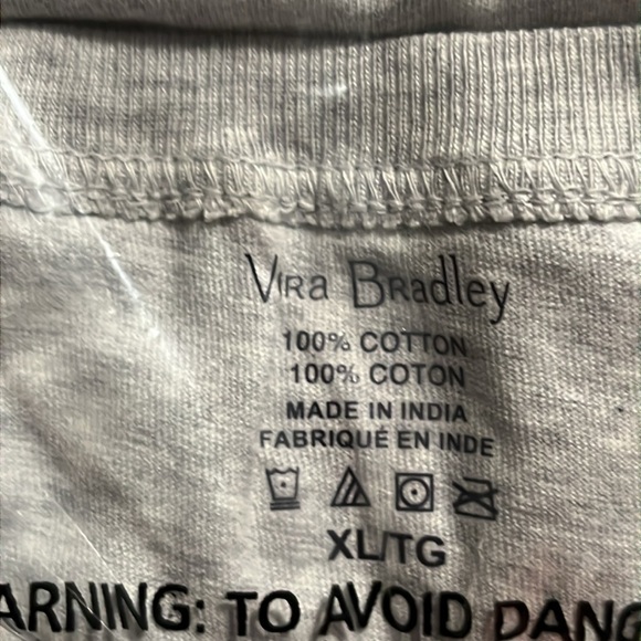 Vera Bradley Short-Sleeved Graphic T-Shirt in Dog Show NWT - Picture 4 of 6